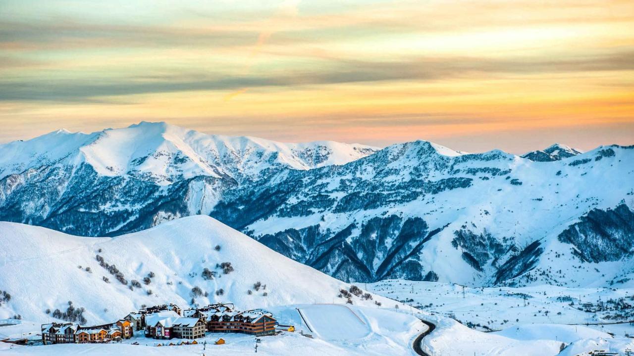 New Gudauri Redco Twins-Premium Mountain Apartment Close The Gondola Lift Экстерьер фото